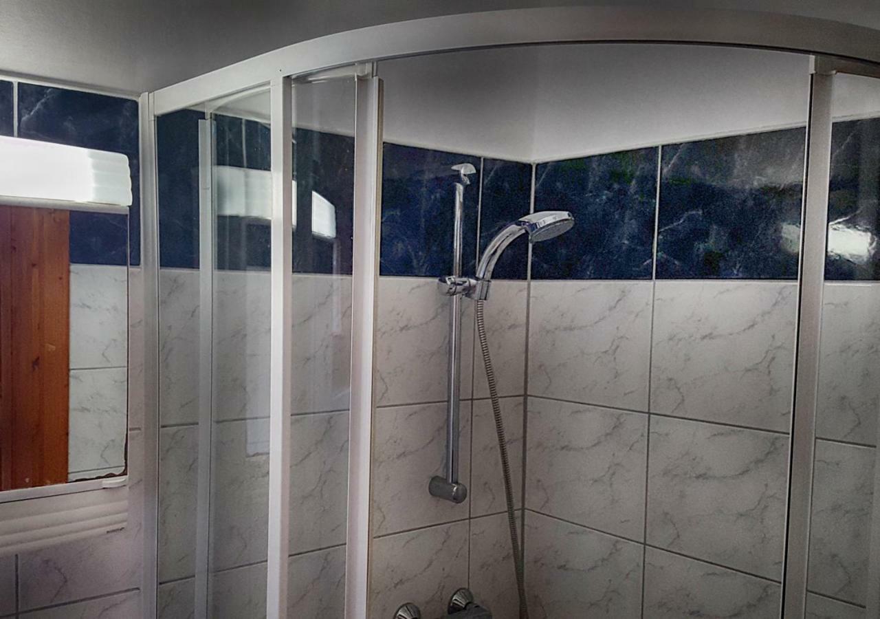 Panorama Apartment Тихань Екстер'єр фото